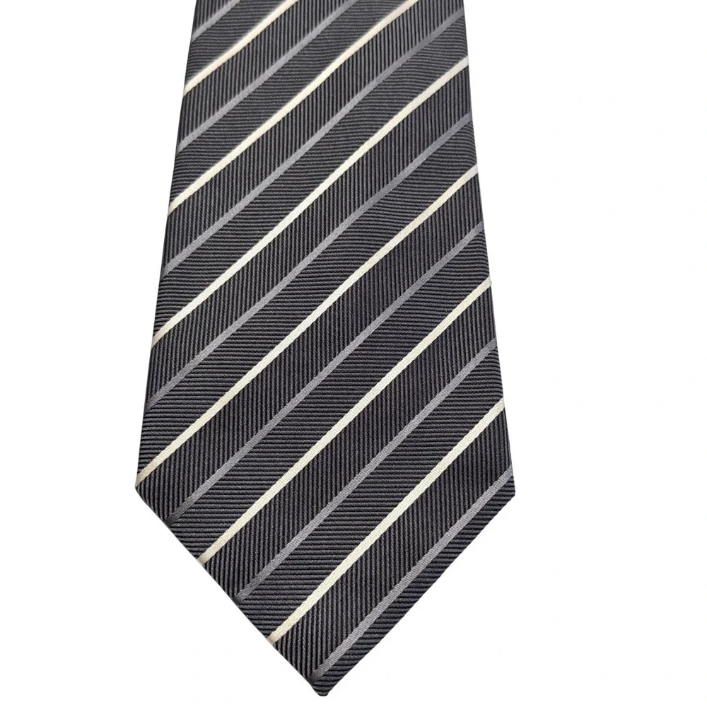 Tasso Elba Repp‎ Necktie Grey Silver Cream Striped Silk Hand Made Classic Tie